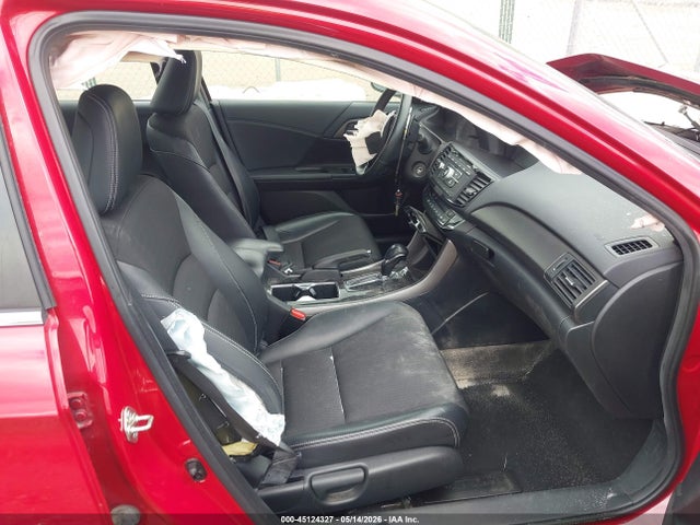 Продажа на аукционе авто 2017 Honda Accord Sport, vin: 1HGCR2F5XHA000659, номер лота: 45124327
