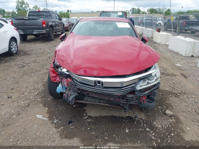 Продажа на аукционе авто 2017 Honda Accord Sport, vin: 1HGCR2F5XHA000659, номер лота: 45124327