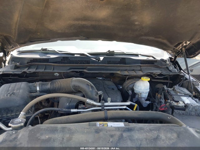 45124351 :رقم المزاد ، 1C6RR7LT2KS583049 vin ، 2019 Ram 1500 Classic Lone Star Silver  4x4 5'7 Box مزاد بيع