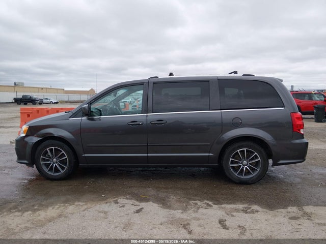 2C4RDGCGXHR689849 Dodge Grand Caravan Sxt