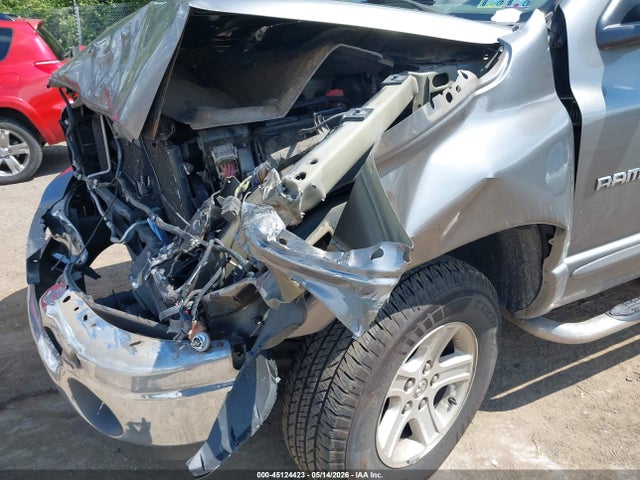 Продажа на аукционе авто 2006 Dodge Ram 1500 Slt/trx4 Off Road/sport, vin: 1D7HU18N96S652423, номер лота: 45124423