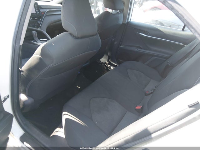 2022 Toyota Camry Le მანქანა იყიდება აუქციონზე, vin: 4T1C11AK3NU681010, აუქციონის ნომერი: 45124425