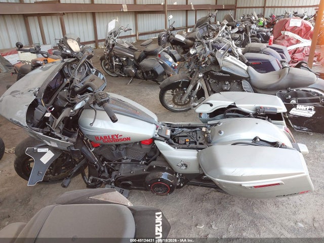 Harley-Davidson Fltrxstse 2025 1HD1TL810SB958880 Image 13
