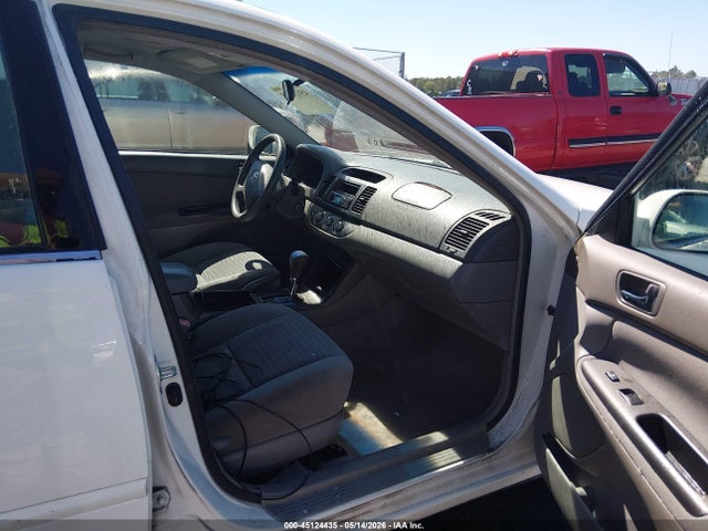 Продажа на аукционе авто 2005 Toyota Camry Le, vin: 4T1BE32K65U395890, номер лота: 45124435