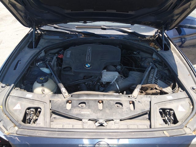2014 Bmw 528i Xdrive მანქანა იყიდება აუქციონზე, vin: WBA5A7C53ED617442, აუქციონის ნომერი: 45124451