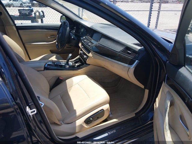 2014 Bmw 528i Xdrive მანქანა იყიდება აუქციონზე, vin: WBA5A7C53ED617442, აუქციონის ნომერი: 45124451