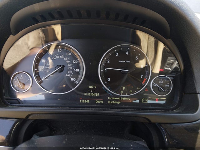 2014 Bmw 528i Xdrive მანქანა იყიდება აუქციონზე, vin: WBA5A7C53ED617442, აუქციონის ნომერი: 45124451