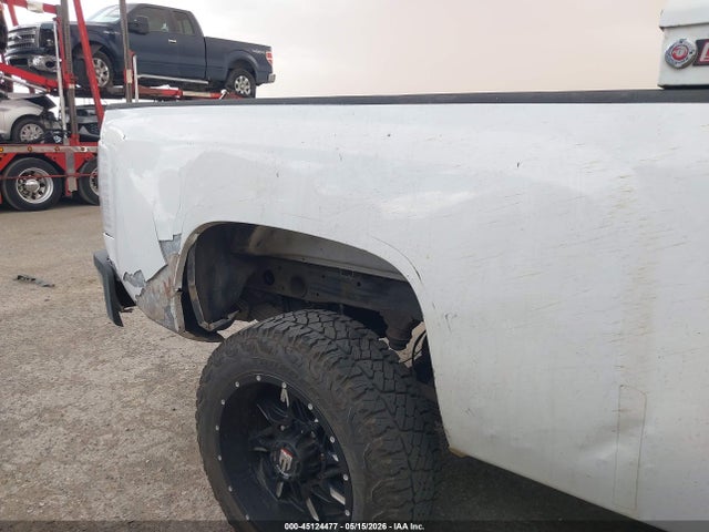 2011 Chevrolet Silverado 2500hd Lt მანქანა იყიდება აუქციონზე, vin: 1GC2KXCG7BZ327529, აუქციონის ნომერი: 45124477