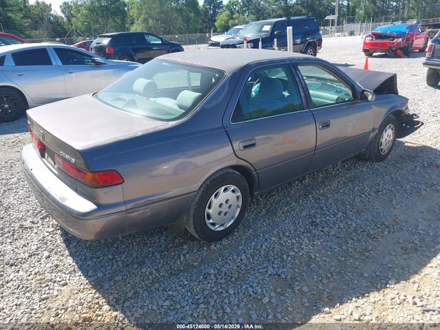 45124500 :رقم المزاد ، 4T1BG22K3XU891611 vin ، 1999 Toyota Camry Le مزاد بيع