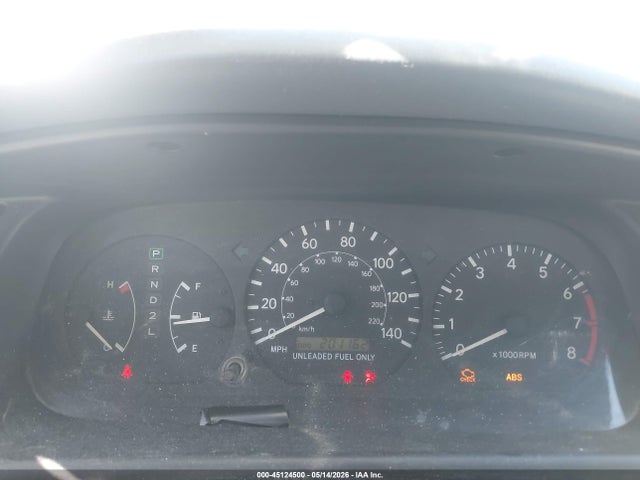 45124500 :رقم المزاد ، 4T1BG22K3XU891611 vin ، 1999 Toyota Camry Le مزاد بيع
