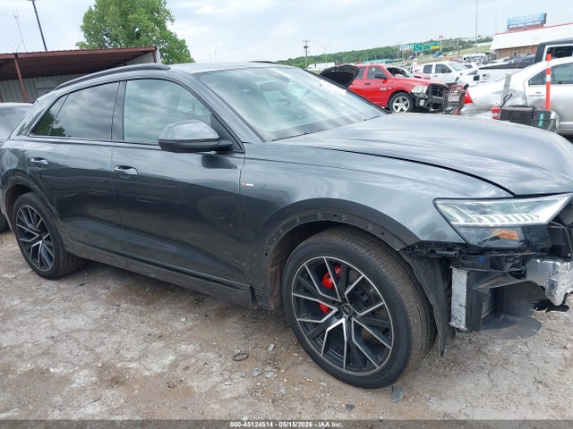 45124514 :رقم المزاد ، WA1FVBF19ND021446 vin ، 2022 Audi Q8 Prestige 55 Tfsi Quattro Tiptronic مزاد بيع