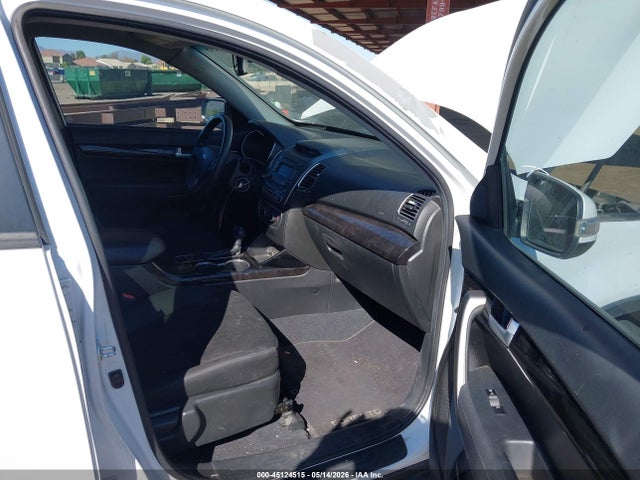 KIA SORENTO LX 2015 5XYKT3A62FG621943 Image 5