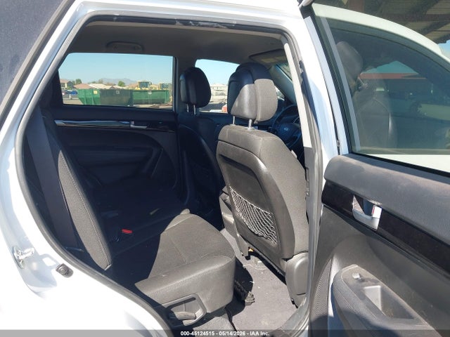 KIA SORENTO LX 2015 5XYKT3A62FG621943 Image 8
