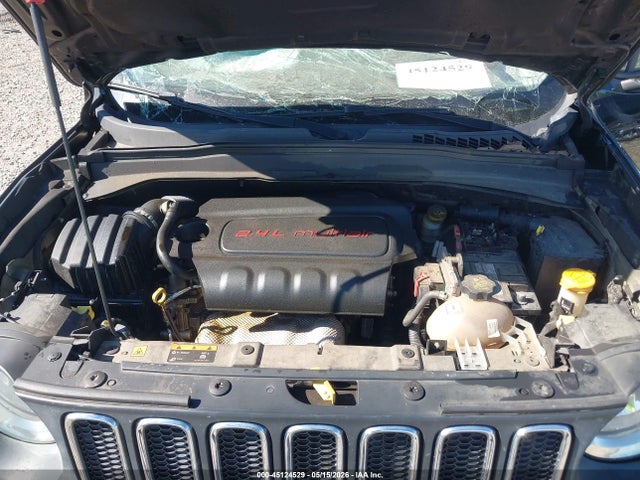 Продаж на аукціоні авто 2016 Jeep Renegade Latitude, vin: ZACCJBBT7GPD29926, номер лоту: 45124529