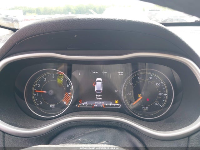 Продажа на аукционе авто 2015 Jeep Cherokee Trailhawk, vin: 1C4PJMBS2FW575479, номер лота: 45124545