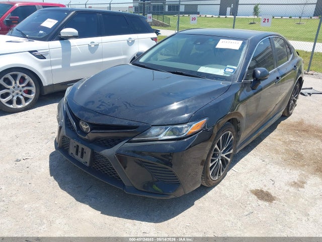 Продажа на аукционе авто 2018 Toyota Camry Se, vin: 4T1B11HK4JU138325, номер лота: 45124553