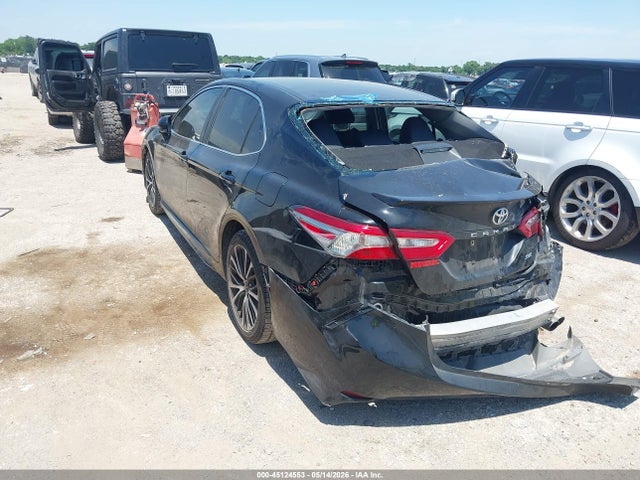 Продажа на аукционе авто 2018 Toyota Camry Se, vin: 4T1B11HK4JU138325, номер лота: 45124553