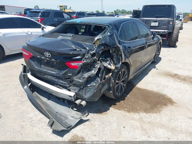 Продажа на аукционе авто 2018 Toyota Camry Se, vin: 4T1B11HK4JU138325, номер лота: 45124553