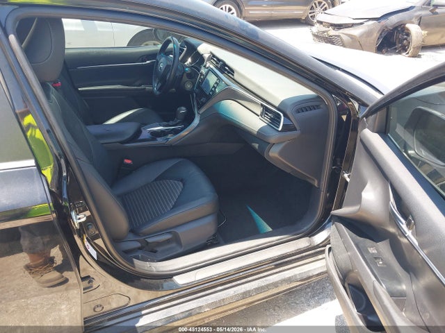 Продажа на аукционе авто 2018 Toyota Camry Se, vin: 4T1B11HK4JU138325, номер лота: 45124553