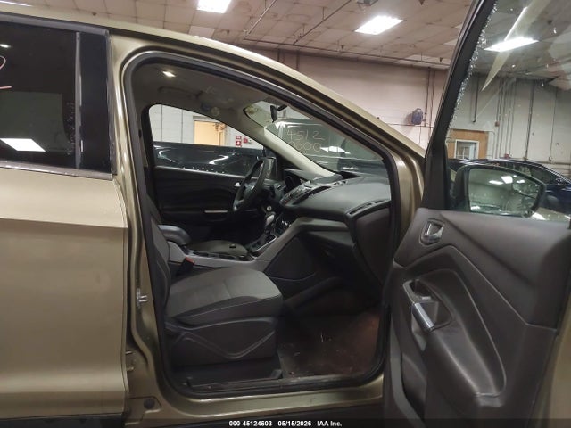 45124603 :رقم المزاد ، 1FMCU9GX3EUB19911 vin ، 2014 Ford Escape Se مزاد بيع