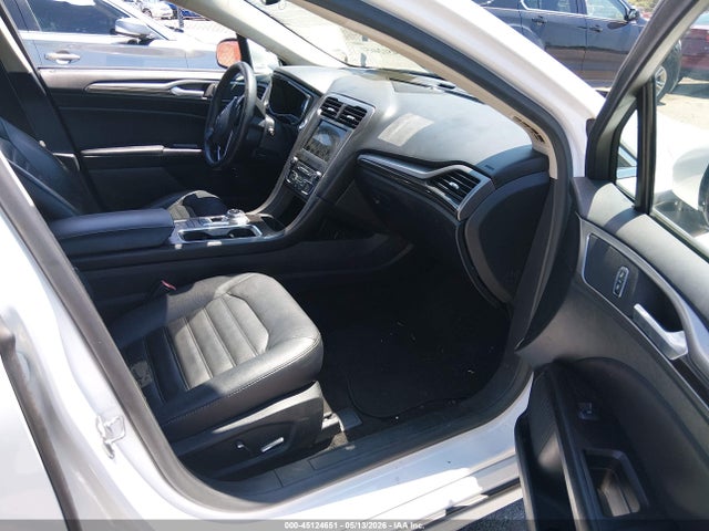 2017 Ford Fusion Hybrid Se მანქანა იყიდება აუქციონზე, vin: 3FA6P0LU8HR409417, აუქციონის ნომერი: 45124651