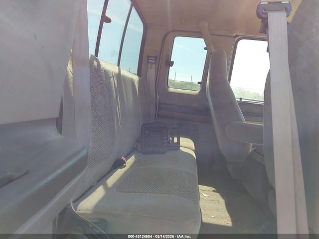 2001 Ford F-250 Lariat/xl/xlt მანქანა იყიდება აუქციონზე, vin: 1FTNX21F51EA36920, აუქციონის ნომერი: 45124654