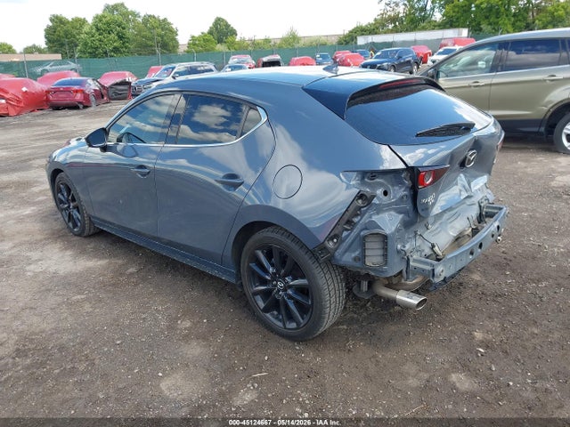Mazda Mazda3 Premium 2021 JM1BPBML1M1402159 Image 3
