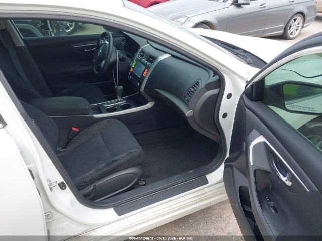 Продаж на аукціоні авто 2015 Nissan Altima 2.5 S, vin: 1N4AL3AP1FN350053, номер лоту: 45124672