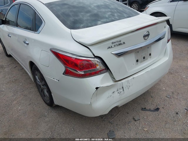 Продаж на аукціоні авто 2015 Nissan Altima 2.5 S, vin: 1N4AL3AP1FN350053, номер лоту: 45124672