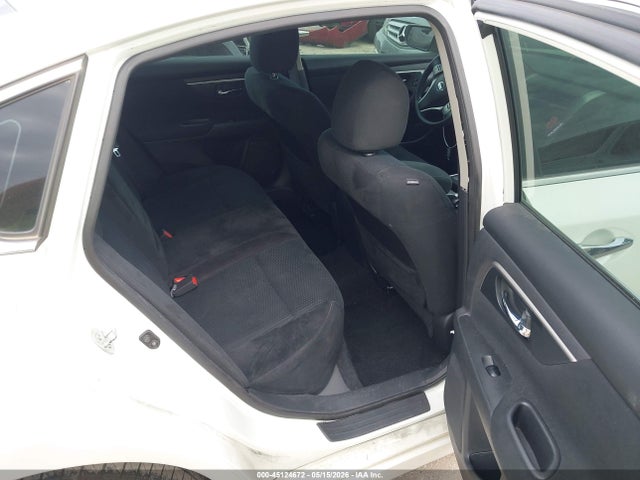 Продаж на аукціоні авто 2015 Nissan Altima 2.5 S, vin: 1N4AL3AP1FN350053, номер лоту: 45124672