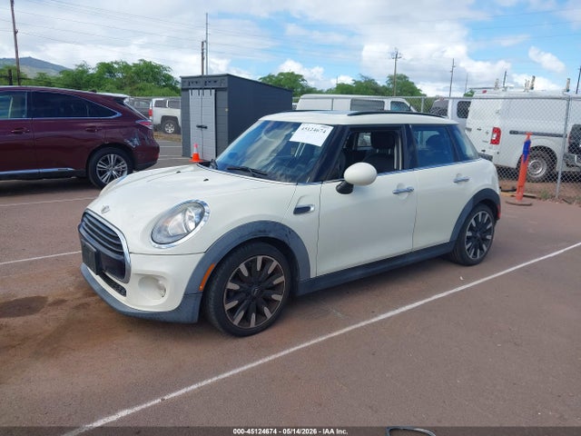 Mini Hardtop Cooper 2016 WMWXU1C58G2D10072 Image 2