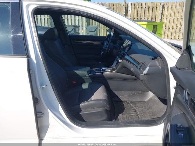 45124693 :رقم المزاد ، 1HGCV3F20NA036900 vin ، 2022 Honda Accord Hybrid Sport مزاد بيع