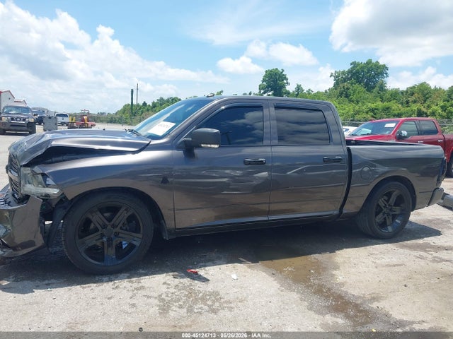 Продаж на аукціоні авто 2018 Ram 1500 Express  4x2 5'7 Box, vin: 3C6RR6KT5JG194603, номер лоту: 45124713