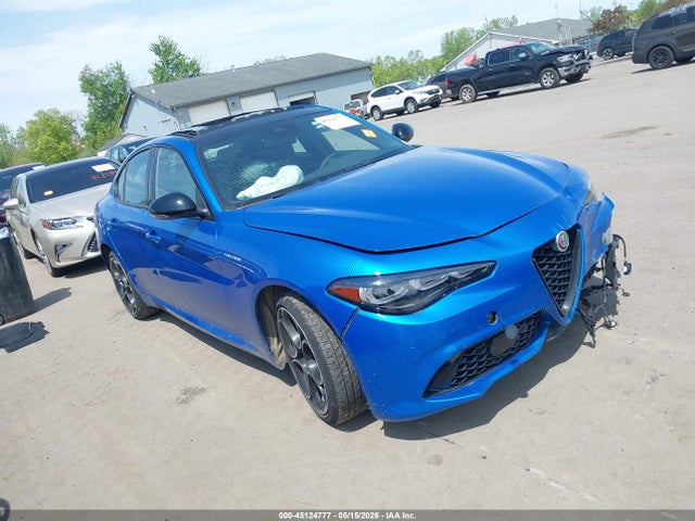 2024 Alfa Romeo Giulia Veloce Awd მანქანა იყიდება აუქციონზე, vin: ZARFANBN6R7680168, აუქციონის ნომერი: 45124777