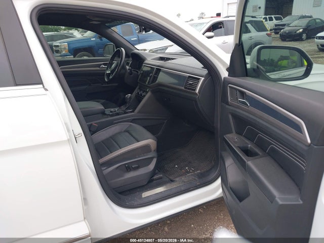 2020 Volkswagen Atlas Cross Sport 3.6l V6 Sel Premium R-line მანქანა იყიდება აუქციონზე, vin: 1V2TE2CA6LC212045, აუქციონის ნომერი: 45124807