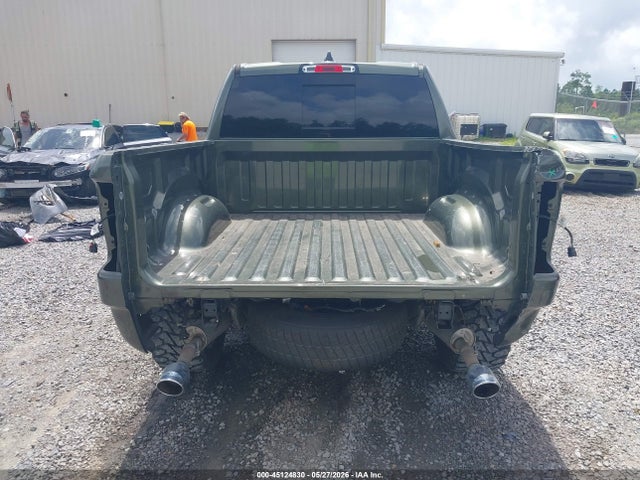 1C6SRFJT6MN700826 RAM 1500 Laramie 4x4 5&#039;7 Box