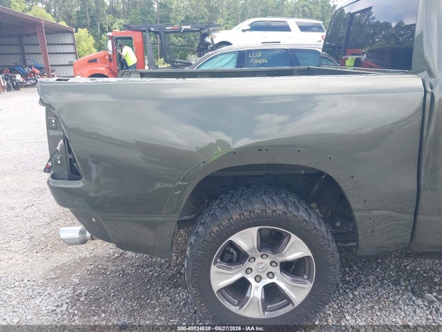 1C6SRFJT6MN700826 RAM 1500 Laramie 4x4 5&#039;7 Box