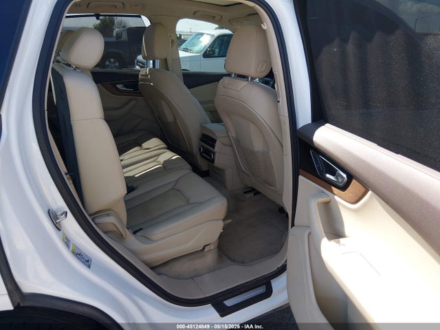 WA1LAAF77HD018319 Audi Q7 3.0t Premium