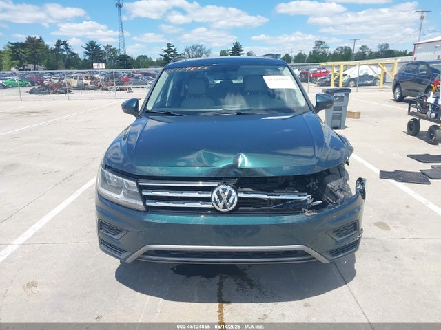 3VV2B7AX0KM097533 Volkswagen Tiguan 2.0t Se/2.0t Sel/2.0t Sel R-line/2.0t Sel R-line Black
