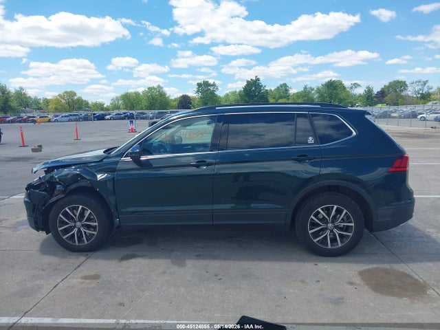 3VV2B7AX0KM097533 Volkswagen Tiguan 2.0t Se/2.0t Sel/2.0t Sel R-line/2.0t Sel R-line Black
