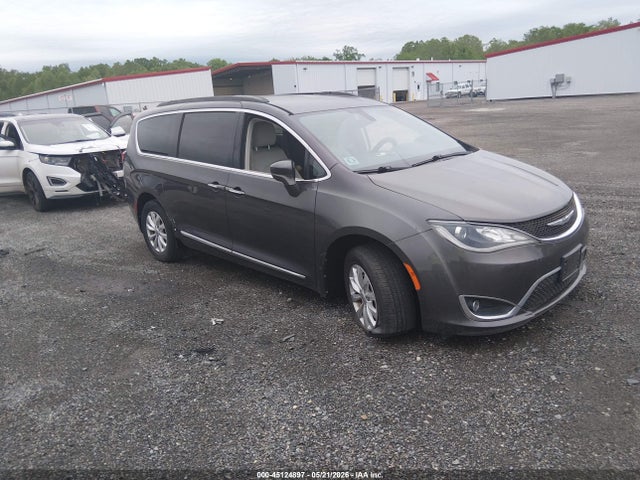 Aukcja sprzedaży 2017 Chrysler Pacifica Touring-l, vin: 2C4RC1BG2HR709061, numer aukcji: 45124897