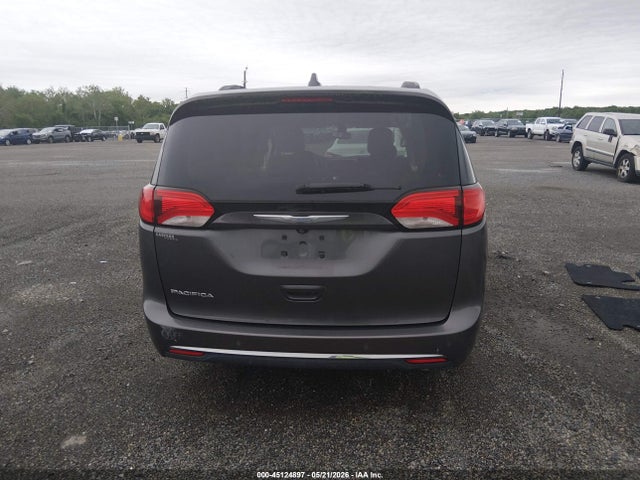2017 Chrysler Pacifica Touring-l მანქანა იყიდება აუქციონზე, vin: 2C4RC1BG2HR709061, აუქციონის ნომერი: 45124897
