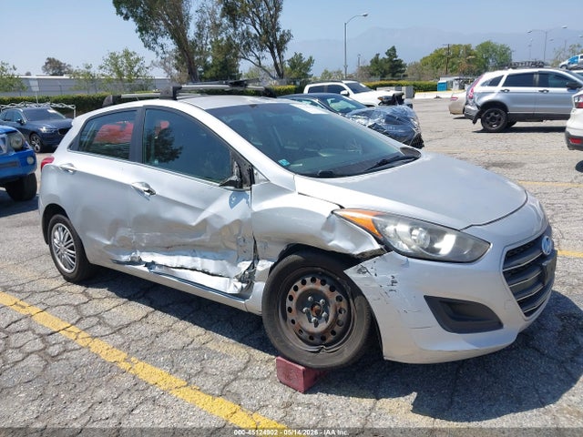 Aukcja sprzedaży 2016 Hyundai Elantra Gt, vin: KMHD35LHXGU258077, numer aukcji: 45124902