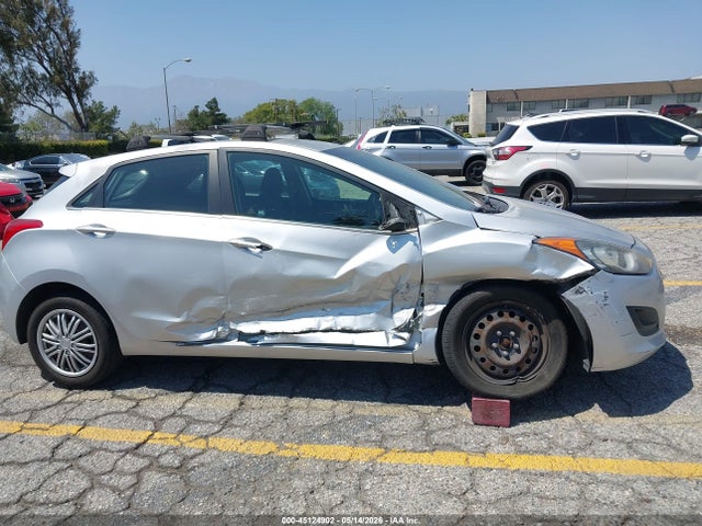 Aukcja sprzedaży 2016 Hyundai Elantra Gt, vin: KMHD35LHXGU258077, numer aukcji: 45124902
