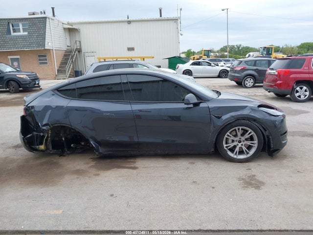 45124911 :رقم المزاد ، 7SAYGDEE1RA228968 vin ، 2024 Tesla Model Y Long Range Dual Motor All-wheel Drive مزاد بيع