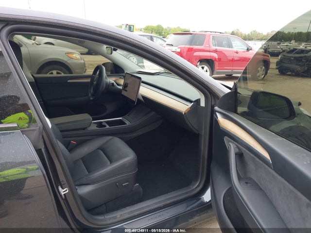 45124911 :رقم المزاد ، 7SAYGDEE1RA228968 vin ، 2024 Tesla Model Y Long Range Dual Motor All-wheel Drive مزاد بيع