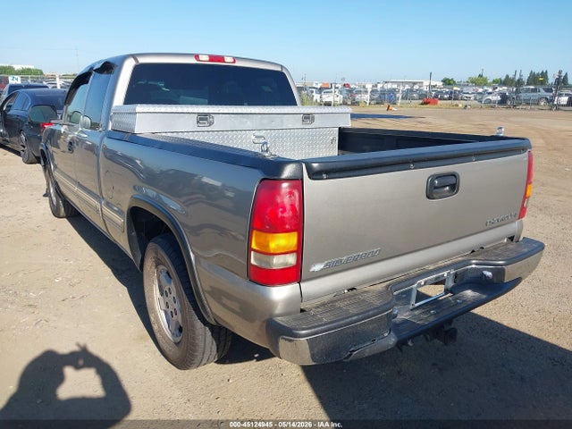 2001 Chevrolet Silverado 1500 Ls მანქანა იყიდება აუქციონზე, vin: 2GCEC19T411173106, აუქციონის ნომერი: 45124945