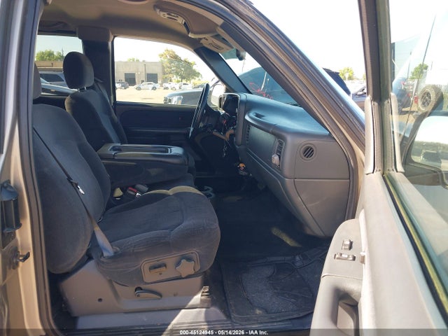 2001 Chevrolet Silverado 1500 Ls მანქანა იყიდება აუქციონზე, vin: 2GCEC19T411173106, აუქციონის ნომერი: 45124945