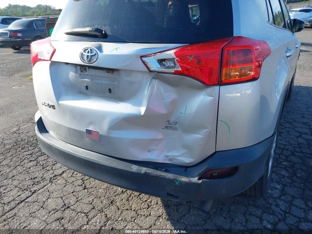 JTMBFREVXEJ012254 Toyota RAV4 LE