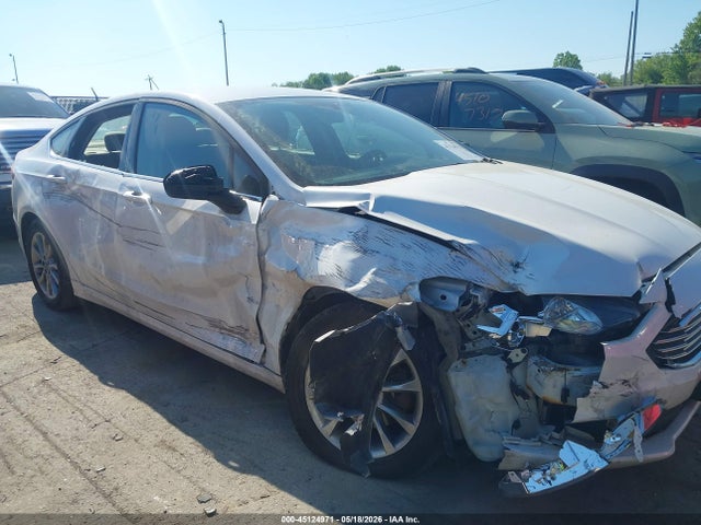 2017 Ford Fusion Se მანქანა იყიდება აუქციონზე, vin: 3FA6P0H71HR404207, აუქციონის ნომერი: 45124971
